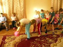 Помимо непосредственно занятий по физкультуре в детском саду ежедневно проводится утренняя гимнастика